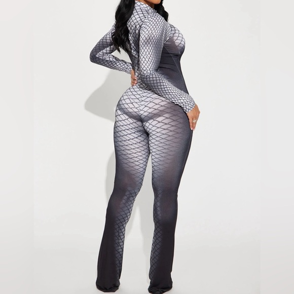 Fashion Nova Jumpsuit - Picture 2 of 3